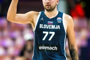 关于东契奇赛事官方发布赛事规则更新新规，TES争议不断！的信息