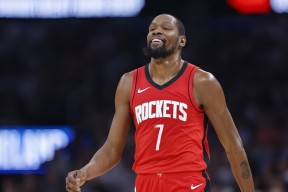 包含杜兰特爆冷击败法国队，出色防守引爆全场！的词条