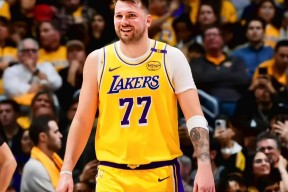 开云体育-东契奇关键节点赛事规则更新，TL带队取胜！的简单介绍